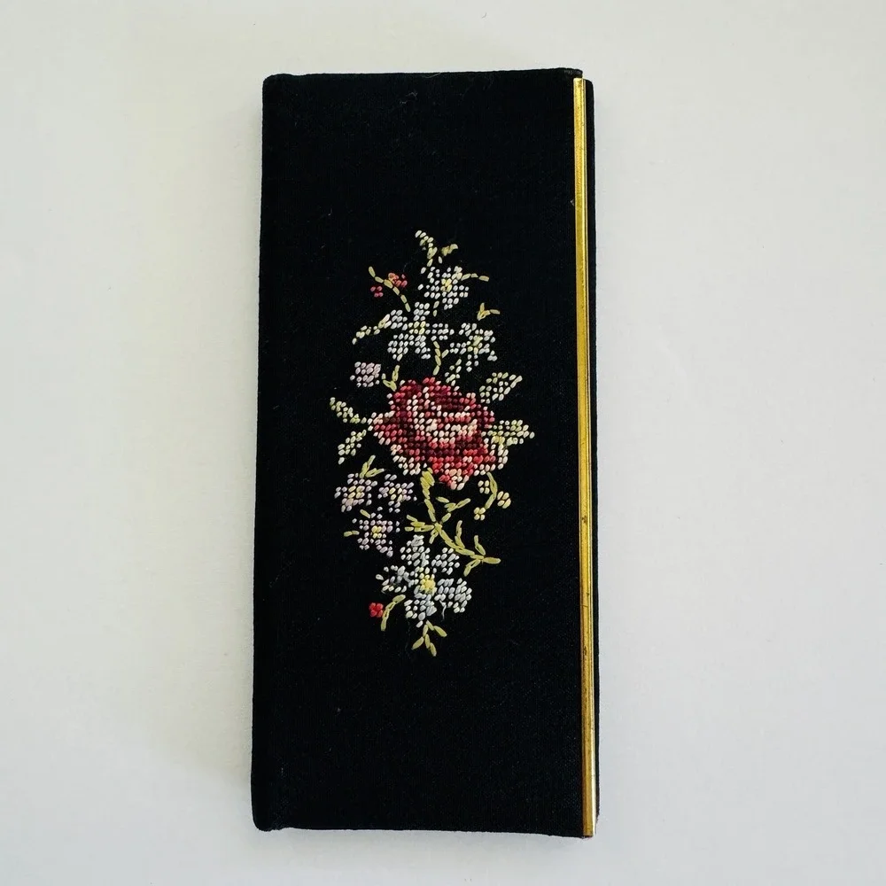 Vtg Petite‎ Point Flower Needlepoint Embroidery Black Beauty Mirror Case NO Comb